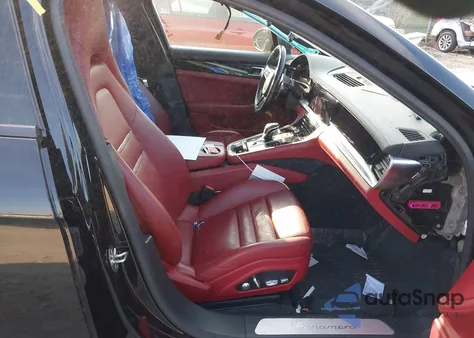 2018 Porsche Panamera 4 из США, поврежденный, VIN WP0AA2A73JL119458